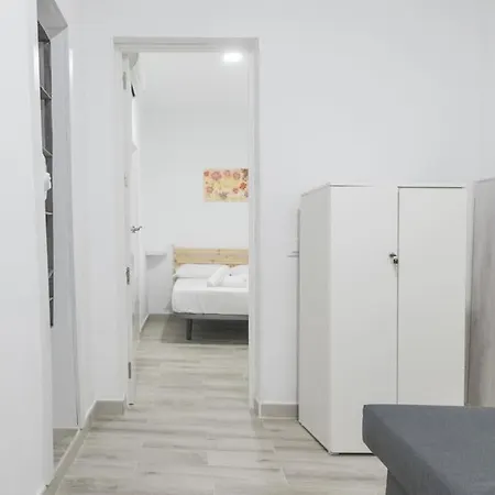 En Ca La Espe - Living * トレド